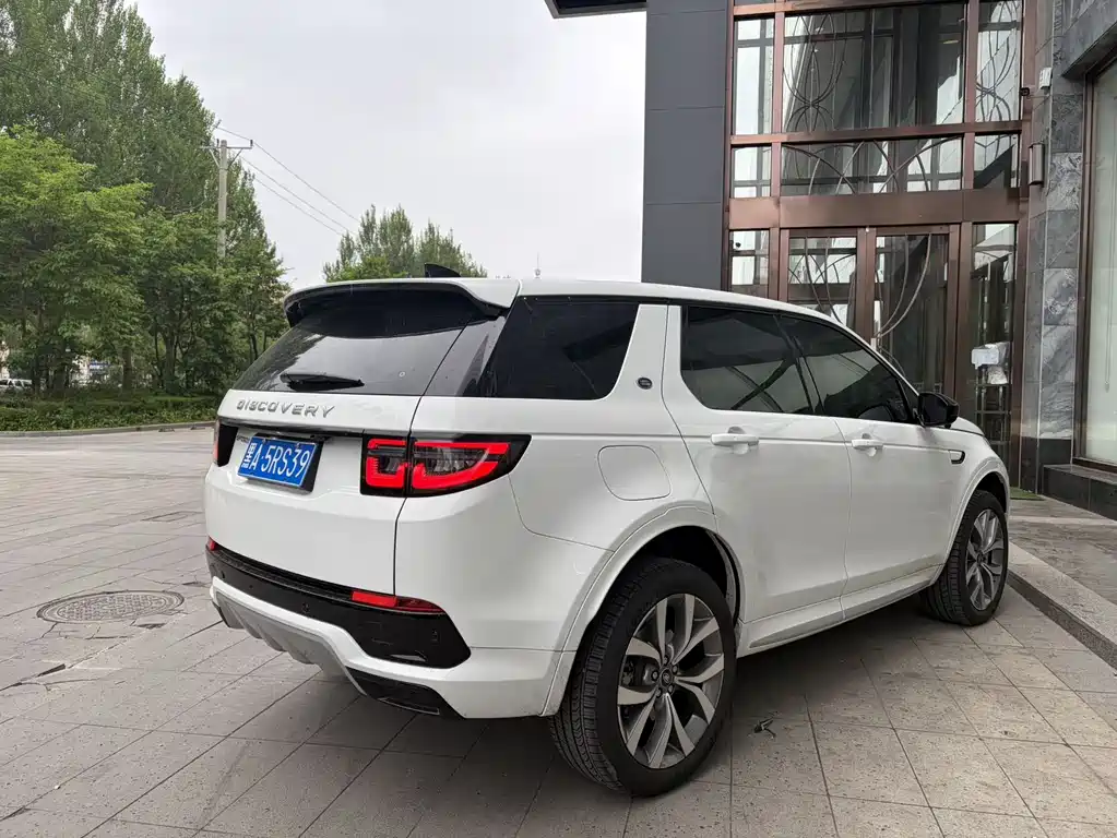 Land Rover Discovery Sport 2025 — фото 9