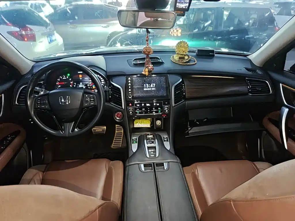 Honda Avancier 2017 — фото 10