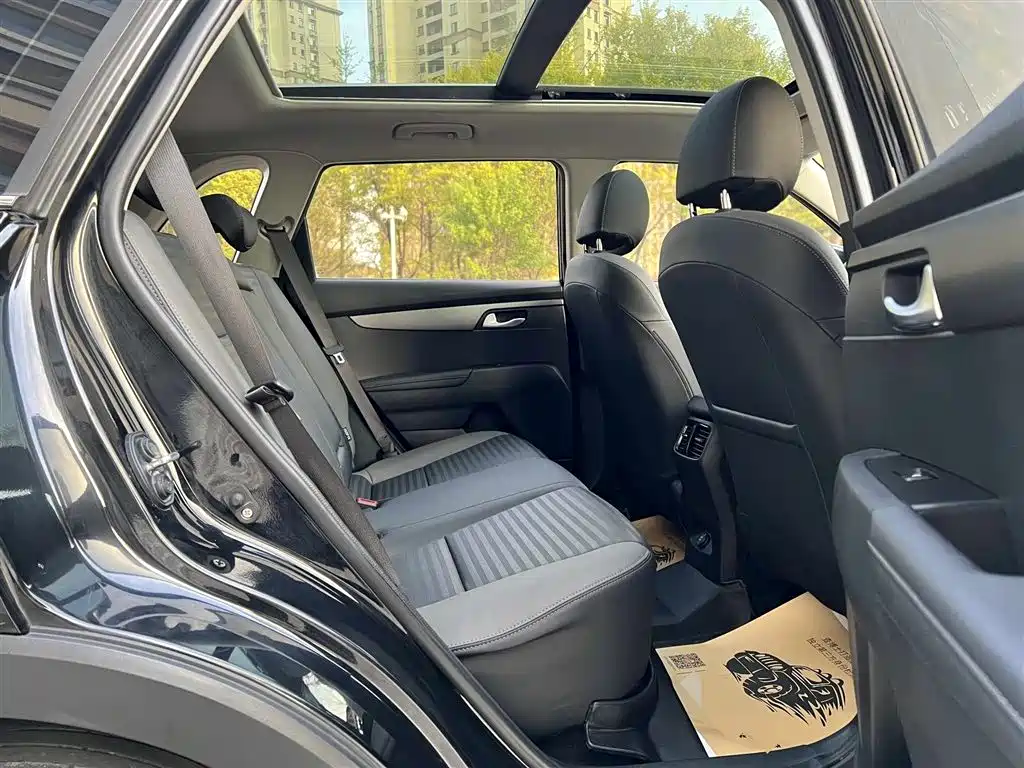 Kia Sportage 2020 — фото 11