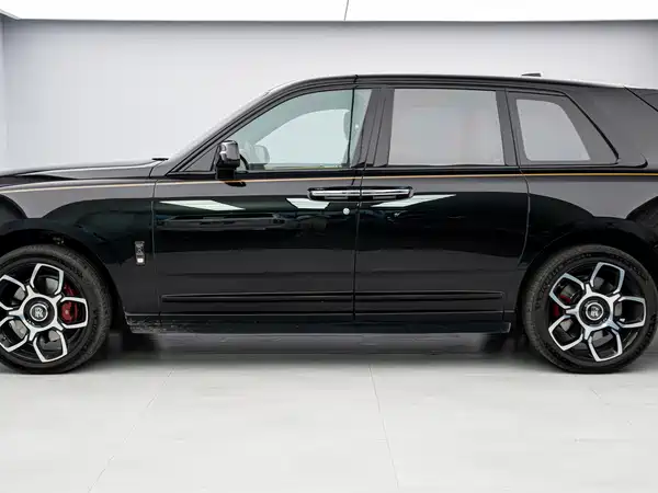 Rolls-Royce Cullinan 2021