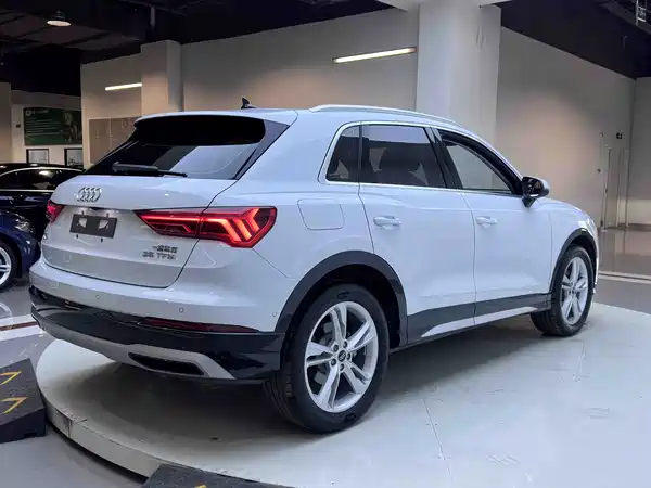 Audi Q3 2023