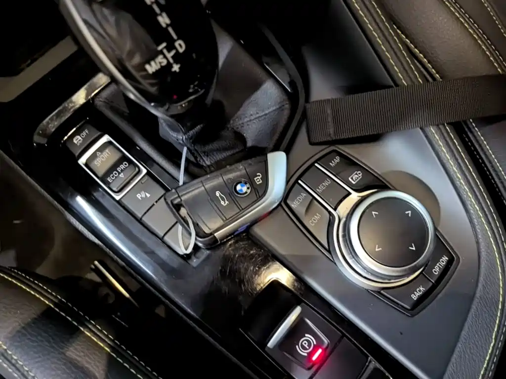 BMW X2 2023 — фото 9