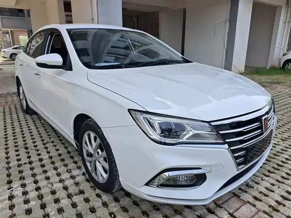 Roewe i5 2020