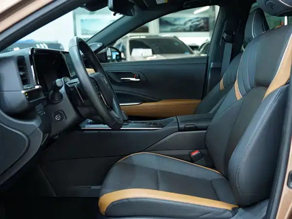 Toyota Crownsportcross 2024