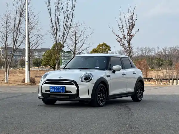 MINI 2024