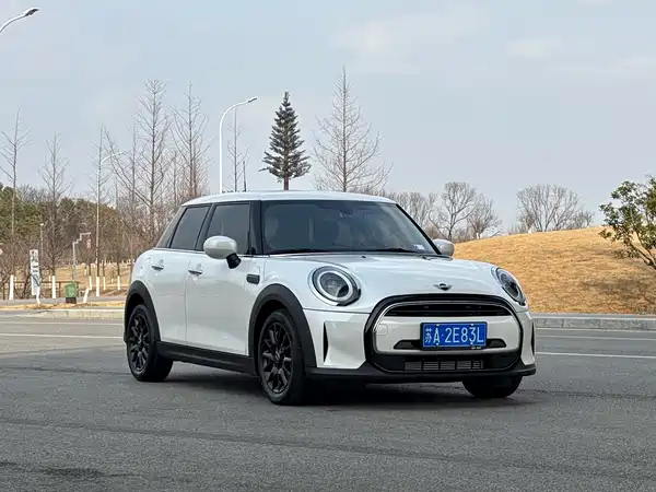 MINI 2024