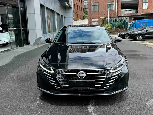 Nissan Teana 2024
