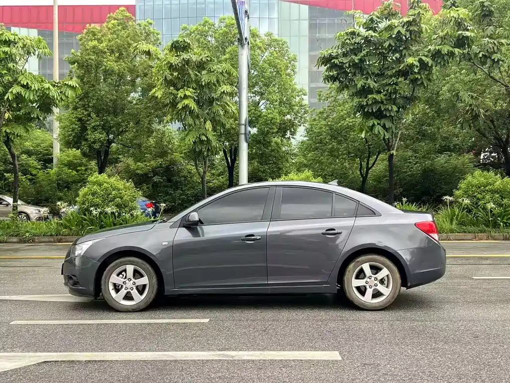 Chevrolet Cruze 2012
