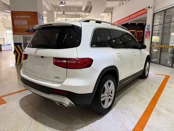Mercedes-Benz GLB 2022