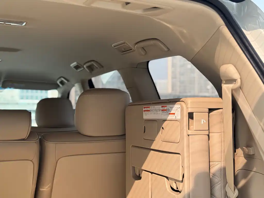 Toyota Land Cruiser 2019 — фото 16