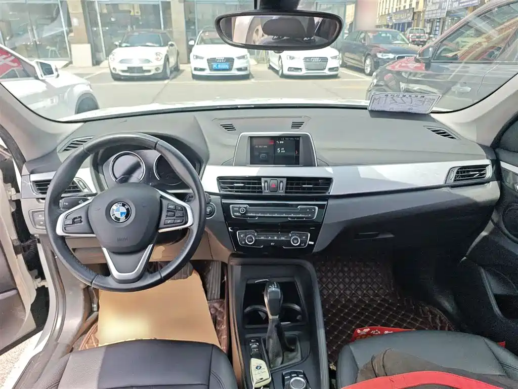 BMW X1 2019 — фото 10