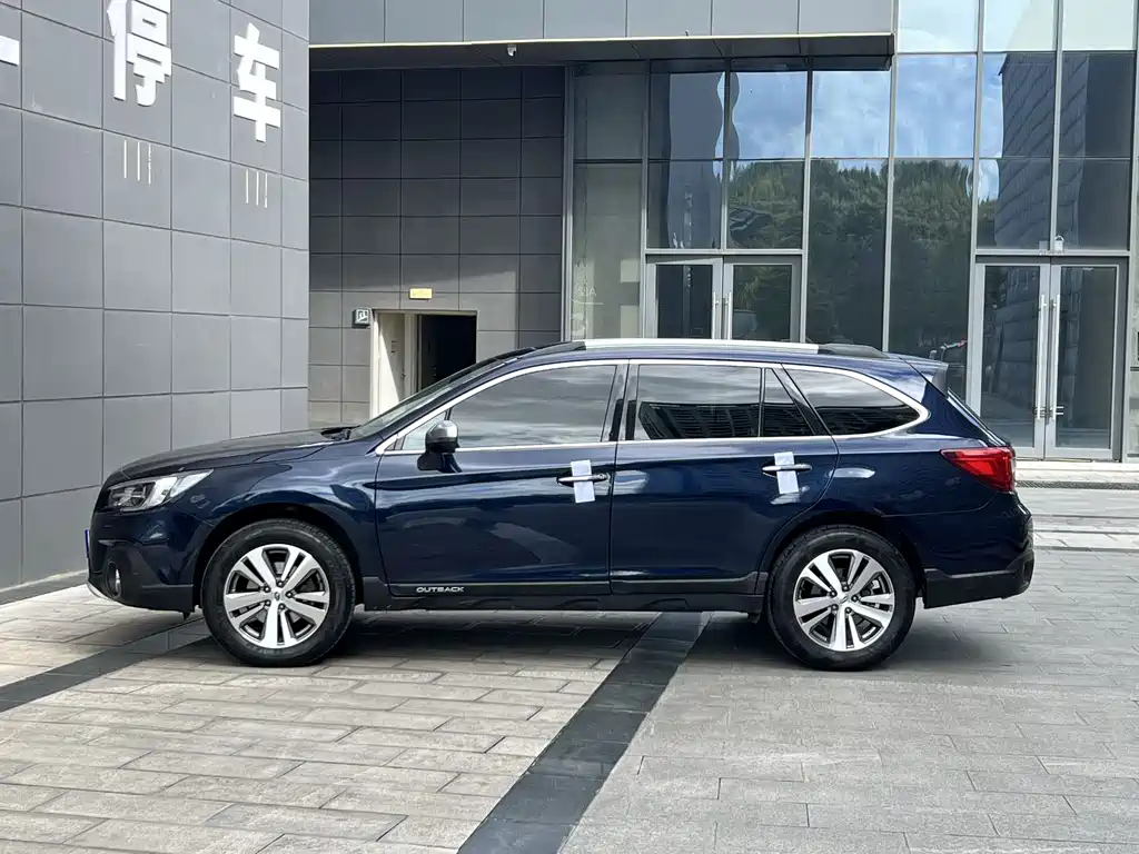 Subaru Outback 2020 — фото 8