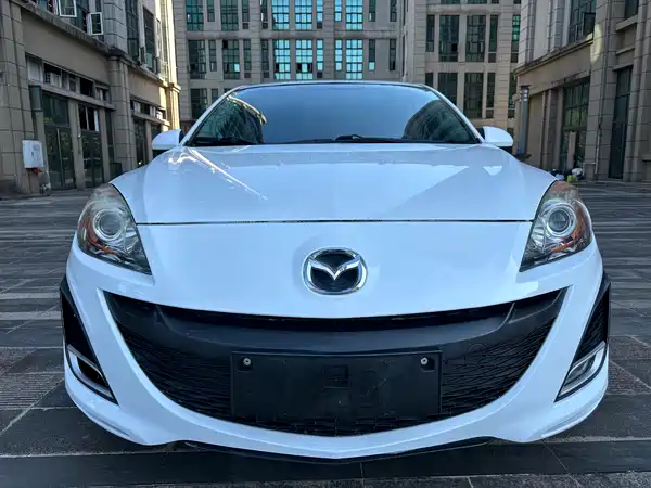 Mazda 3 Xingcheng 2011