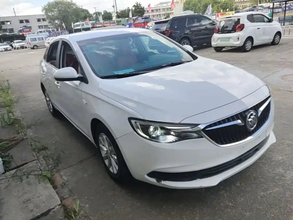 Buick Excelle GT 2018 — фото 4