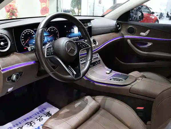 Mercedes-Benz E-Class 2023