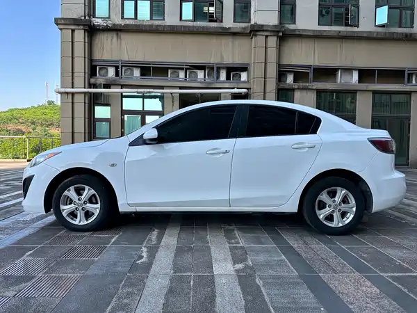 Mazda 3 Xingcheng 2011