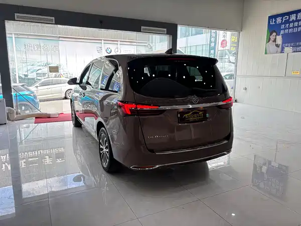 Buick GL8 2021