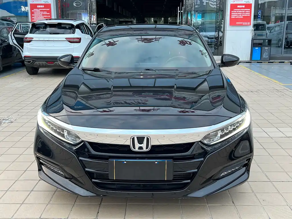 Honda Accord 2020 — фото 2
