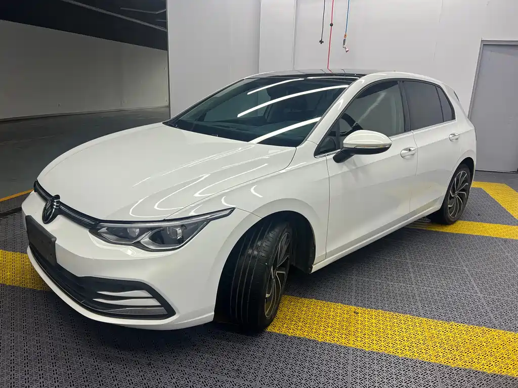 Volkswagen Golf 2022