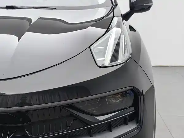 Lynk & Co 05 2021