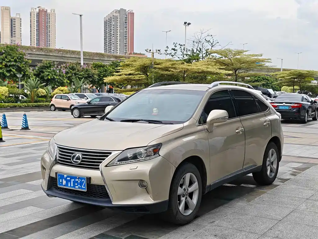 Lexus RX Classic 2013 — фото 1