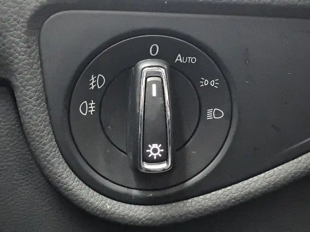 Volkswagen Touran 2016 — фото 21