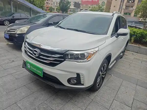 GAC Trumpchi GS4 2016