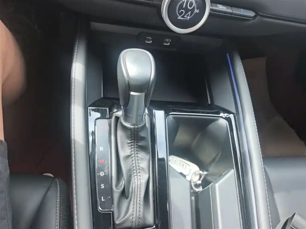 Honda Accord 2023 — фото 19