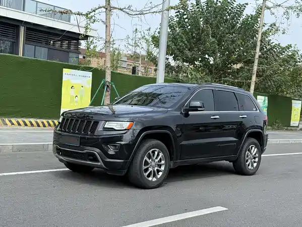 Jeep Grand Cherokee 2013
