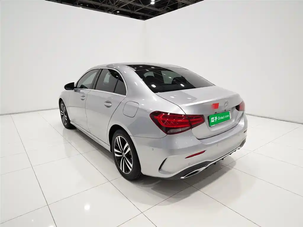 Mercedes-Benz A-Class 2020 — фото 9