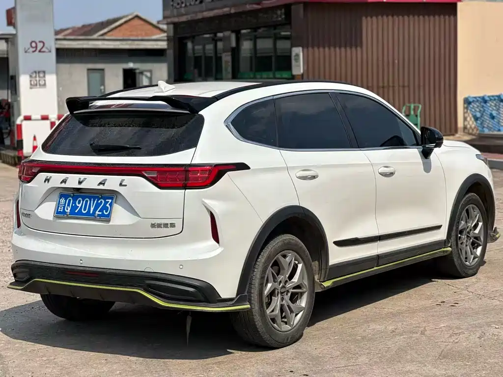 Haval Harvard Red Rabbit 2022 — фото 13