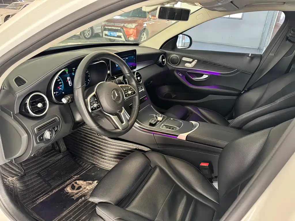 Mercedes-Benz C-Class 2019 — фото 6