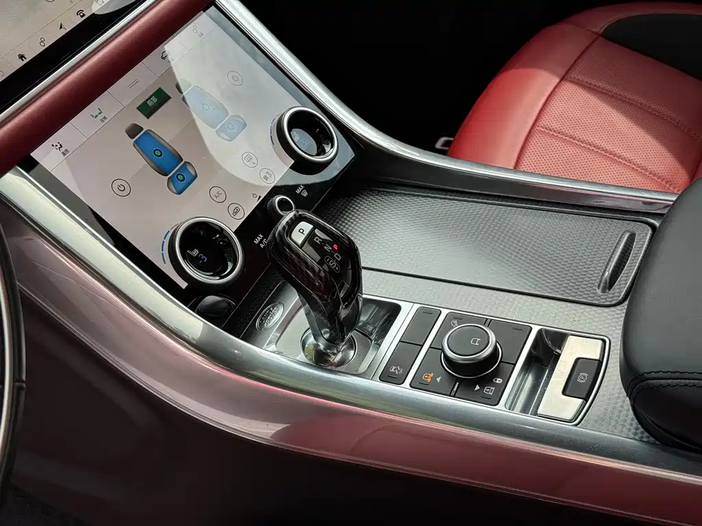 Land Rover Sport 2020 — фото 14