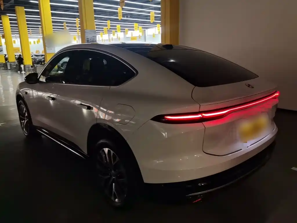 NIO EC6 2025