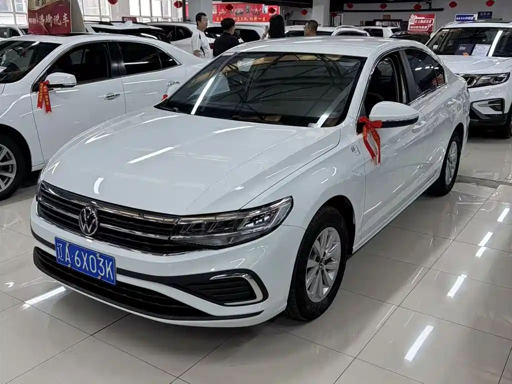 Volkswagen Bora 2024