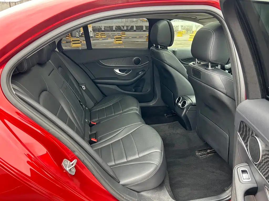 Mercedes-Benz C-Class 2018 — фото 12