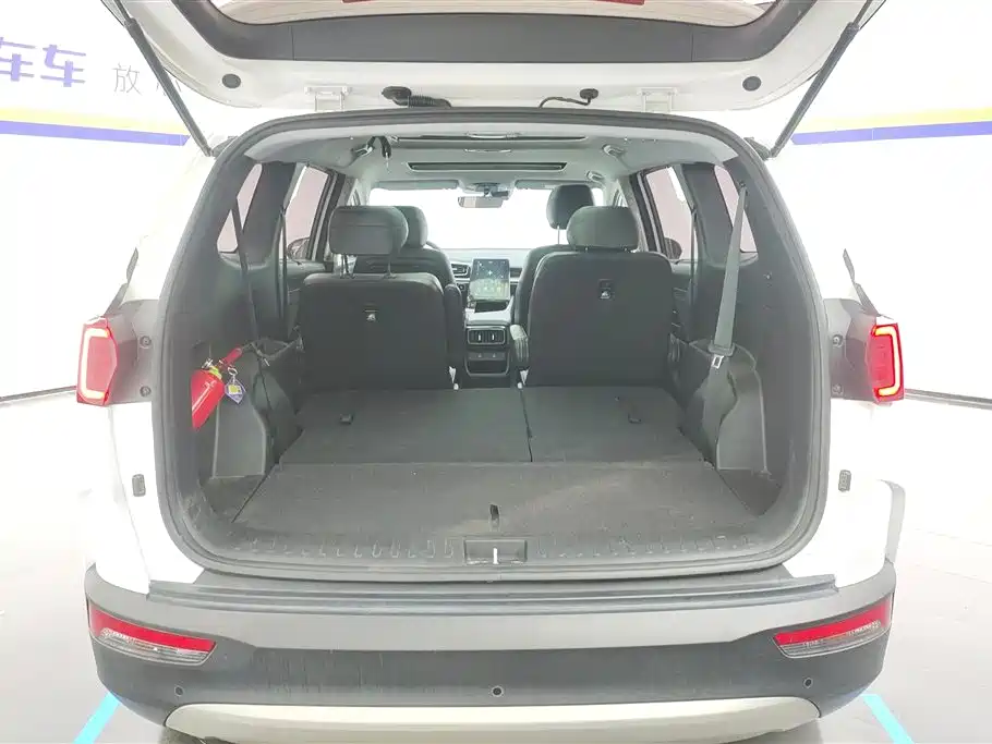 Hyundai Custo 2024