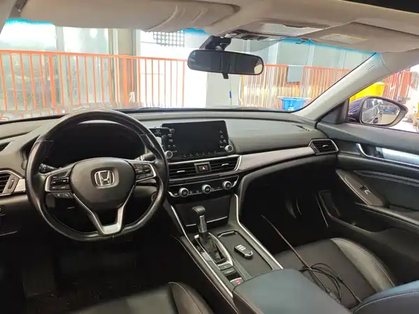 Honda Inspire 2021