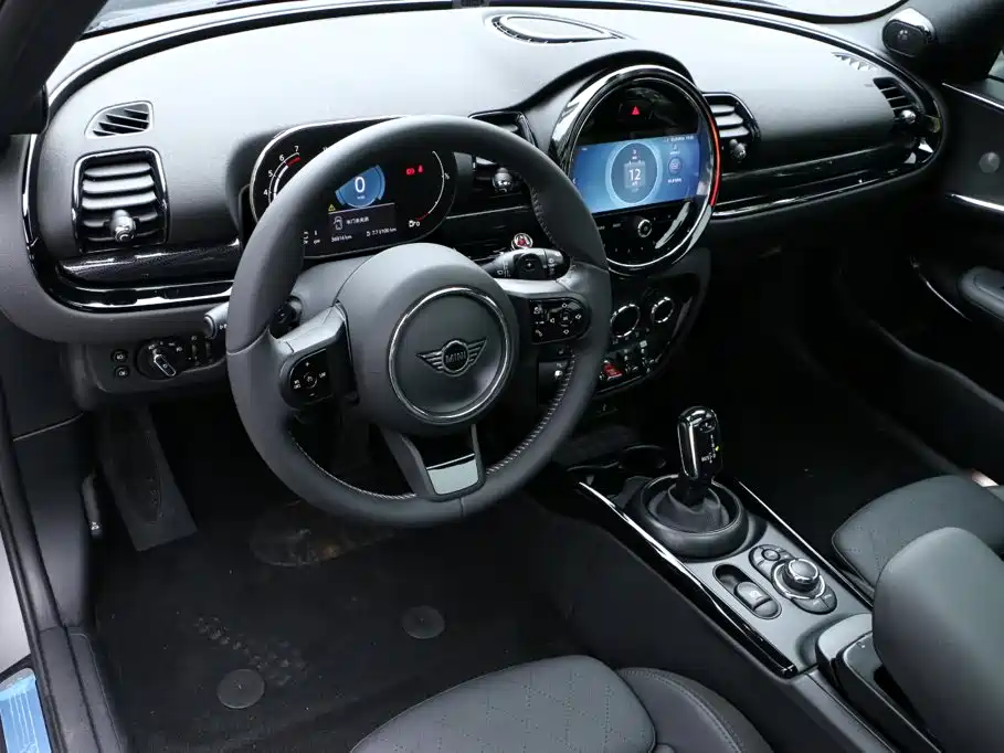 MINI Clubman 2023