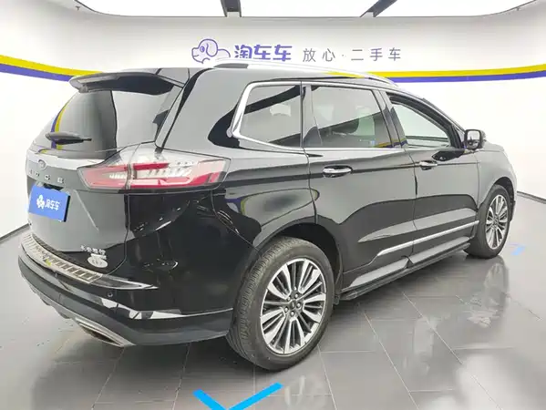 Ford Edge 2022