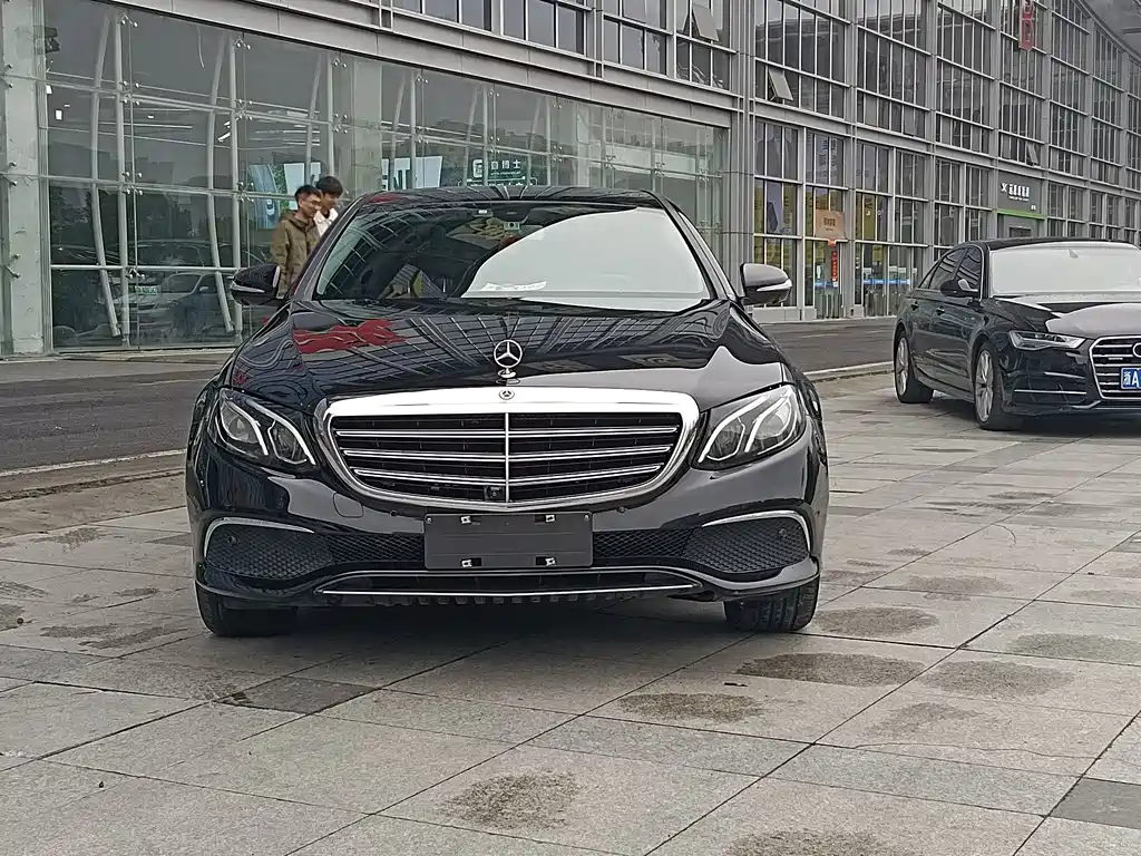 Mercedes-Benz E-Class 2019 — фото 2