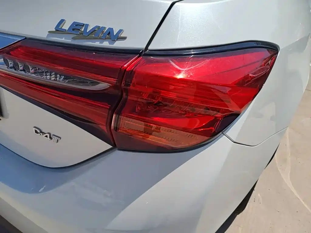 Toyota Levin 2018 — фото 8