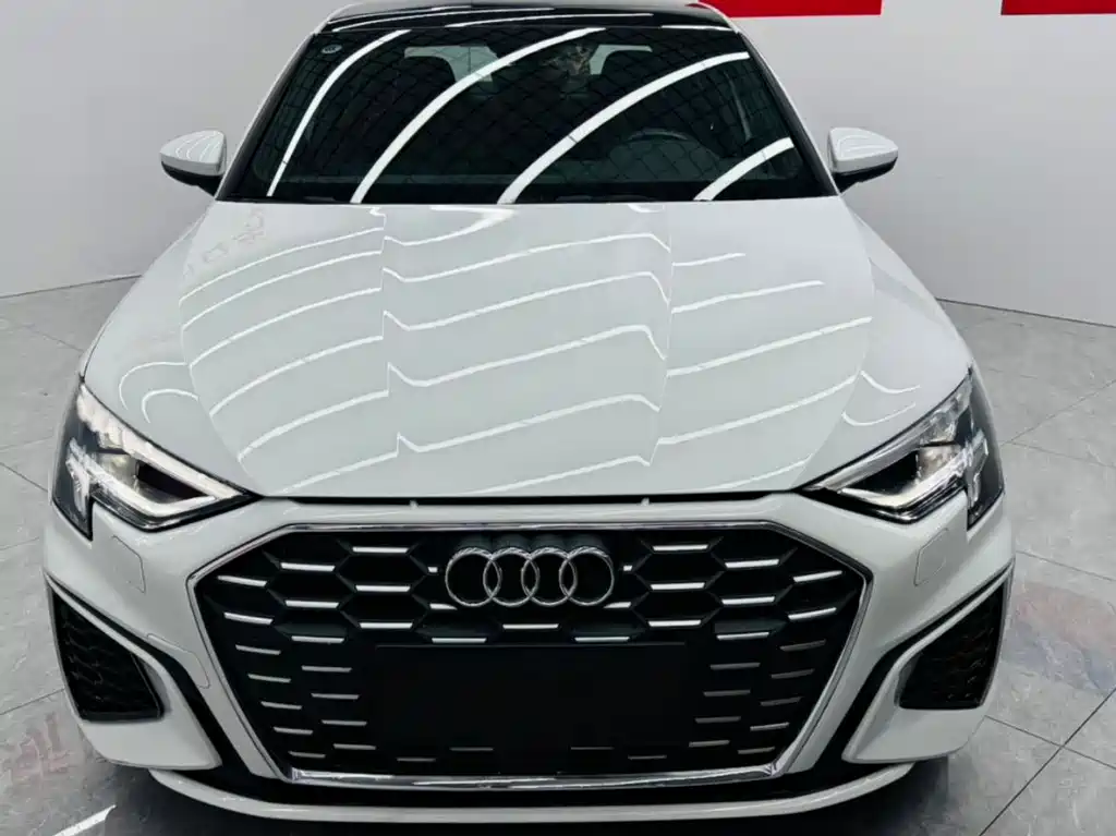 Audi A3 2022 — фото 2