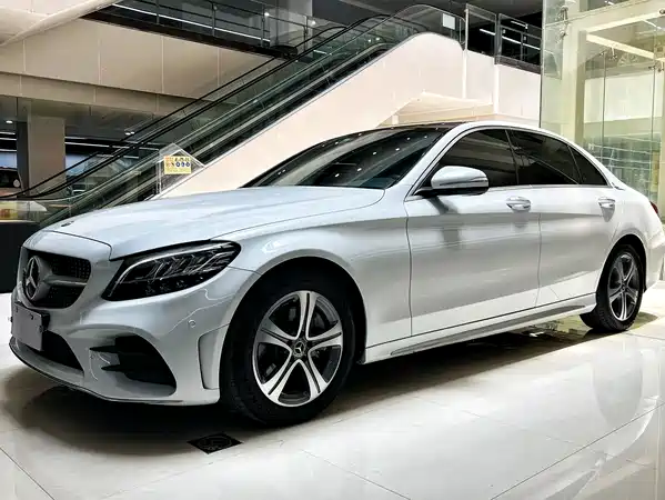 Mercedes-Benz C-Class 2020