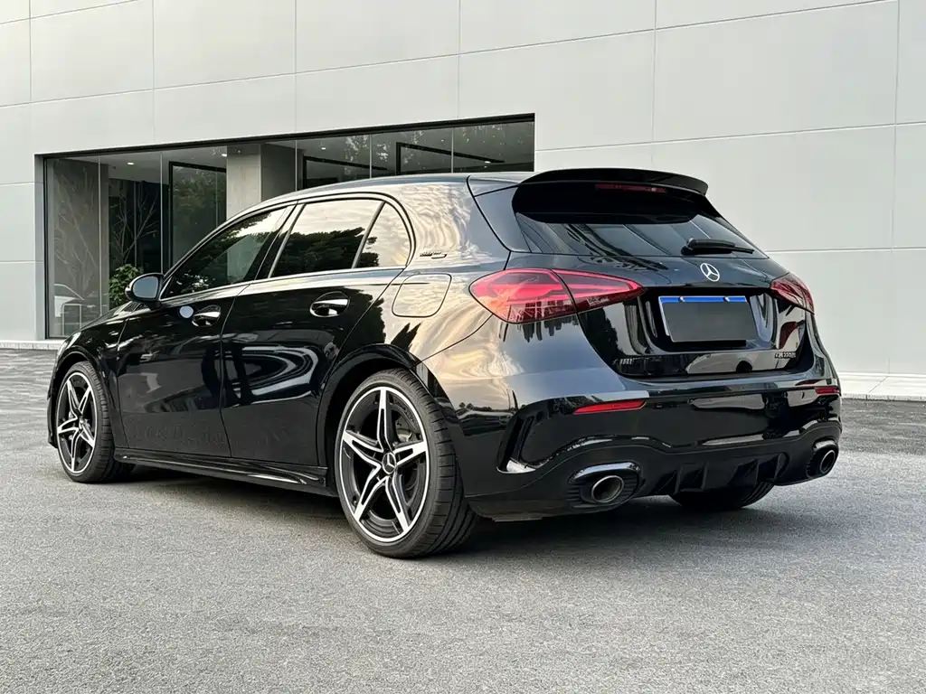 Mercedes-Benz A-Class AMG 2026 — фото 13