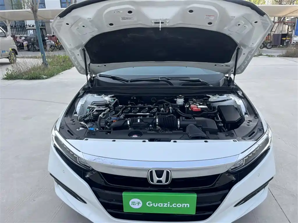 Honda Accord 2020 — фото 10