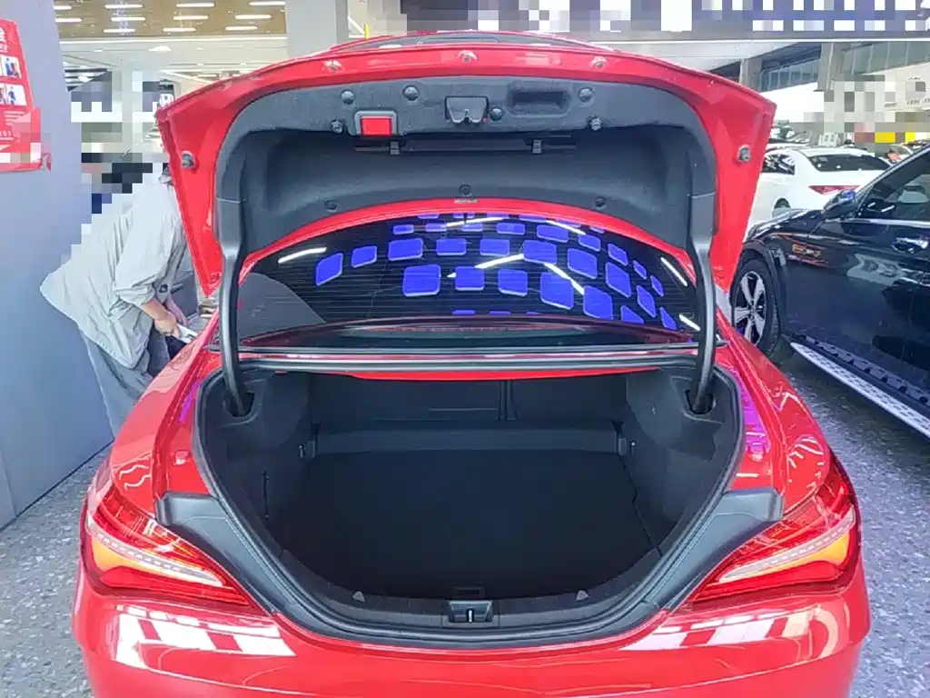 Mercedes-Benz CLA 2018 — фото 19
