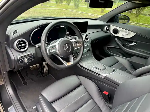 Mercedes-Benz C-Class 2021