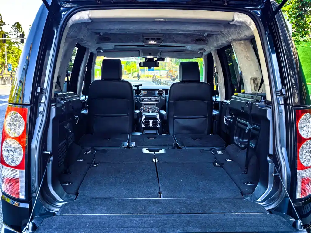 Land Rover Discovery 2011 — фото 46