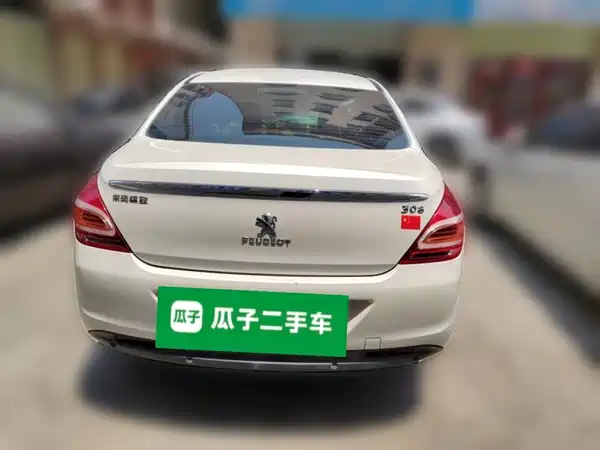 Peugeot 308 2015